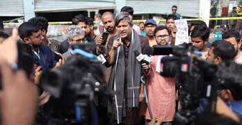 হাদি হত্যা-গণমাধ্যমে হামলা: স্বরাষ্ট্র উপদেষ্টার পদত্যাগ চান সাকি