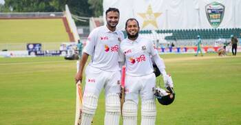 মুশফিকের শততম টেস্টে খেলতে না পারার আক্ষেপ সাকিবের