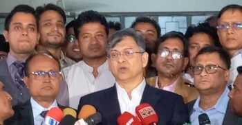 অপরাধ বিবেচনায় হাসিনার সাজা যথেষ্ট নয়, তবে ভবিষ্যতের মাইলফলক