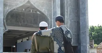 সালামের ফজিলত ও আদব