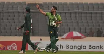 বাংলাদেশের বিপক্ষে মেজাজ হারিয়ে শাস্তি পেলেন সালমান আগা