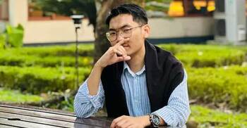 Sarbamitra announces quitting DUCSU