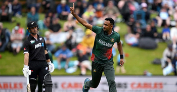 র‍্যাঙ্কিংয়ে বড় লাফ শরিফুলের, এগিয়েছেন মোস্তাফিজও