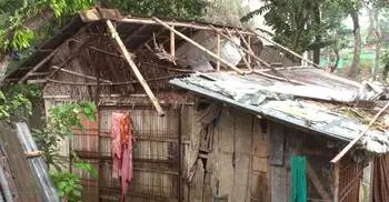 সাতক্ষীরায় শিলাবৃষ্টি-ঝড়ের তাণ্ডবে ব্যাপক ক্ষয়ক্ষতি