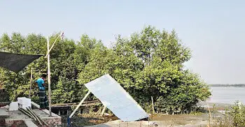 খোলপেটুয়া নদীর চরে গাছ কেটে ঘর নির্মাণের অভিযোগ