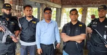 সাতক্ষীরায় অনুমোদনহীন দুই আইসক্রিম কারখানা সিলগালা
