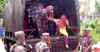 সাতক্ষীরা সীমান্ত দিয়ে আরও ২৩ জনকে ঠেলে দিয়েছে বিএসএফ