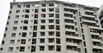 অনিশ্চয়তা-সংকটে ভালো নেই আবাসন ব্যবসা