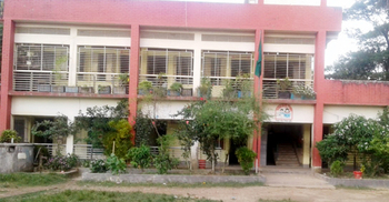 প্রধান শিক্ষক ছাড়াই চলছে নেত্রকোনার ৩৮০ প্রাথমিক বিদ্যালয়