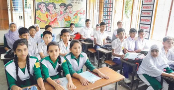 স্কুলে ভর্তিতে সাড়ে ১০ লাখ আবেদন, সরকারিতেই ৭ লাখ