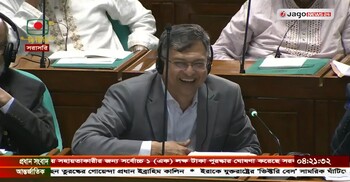 হাসনাতের কথায় হাসলেন স্বরাষ্ট্রমন্ত্রী!