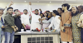 রংপুর -৪ থেকে মনোনয়ন নিলেন আখতার হোসেন