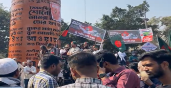 হাদি হত্যার বিচারের দাবিতে আজও শাহবাগে ছাত্র-জনতার অবস্থান