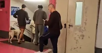 ইরানের পাল্টা হামলার ভয়ে শেল্টারে লুকাচ্ছে ইসরায়েলিরা