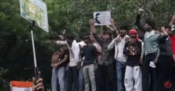 ককরোচ জনতা পার্টির আন্দোলন প্রত্যাহারের ঘোষণা