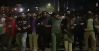 হাদিকে হত্যার প্রতিবাদে শেরেবাংলা কৃষি বিশ্ববিদ্যালয়ের শিক্ষার্থীদের বিক্ষোভ