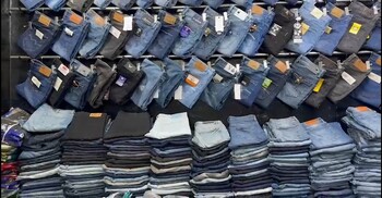 ৫০০ থেকে ১০০০ টাকায় পাওয়া যাচ্ছে নামি সব ব্যান্ডের প্যান্ট