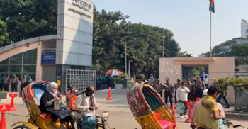 বিএনপি চেয়ারপারসন বেগম খালেদা জিয়ার শারীরিক অবস্থার সর্বশেষ সরাসরি