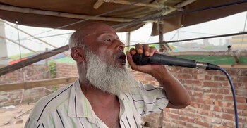 তিন যুগ ধরে গাবতলি হাটে এনাউন্স করেন কে এই নাসির