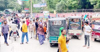 মহানন্দা সেতুতে ব্যাটারিচালিত অটোরিকশা টোলমুক্ত করার দাবি