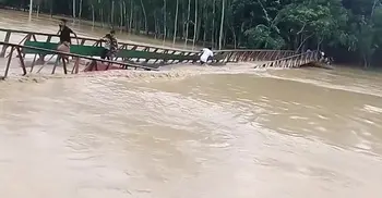 শেরপুরে পাহাড়ি ঢলে মানুষসহ ভেসে গেল সেতু