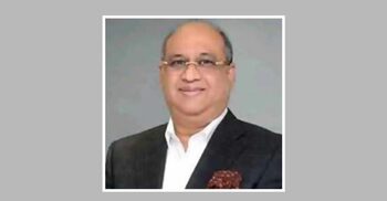 নারায়ণগঞ্জে স্বতন্ত্র প্রার্থীর বিরুদ্ধে জালিয়াতির অভিযোগে মামলা