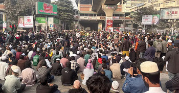Shahbagh blocked demanding justice for Hadi