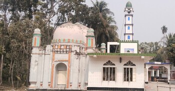 ৬০০ বছরের সাক্ষী মানিকগঞ্জের মাচাইন শাহী মসজিদ