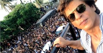 মুম্বাইয়ে জমবে শাহরুখের দেশি-বিদেশি ভক্তদের মেলা