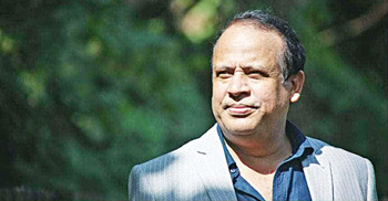 শাংহাই থিয়েটার ফেস্টিভ্যালে প্রতিনিধিত্ব করবেন অধ্যাপক শাহীন