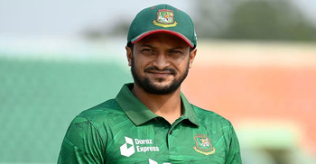 মিডল অর্ডারে ৬-৭ অপশন, একজন বেছে নেওয়া সহজ না!!