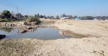 জমি থেকে ইটভাটায় মাটি নিতে বাধা, সংঘর্ষে আহত ৪