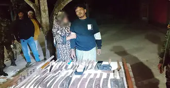 আ’লীগ থেকে বিএনপিতে যোগ দেওয়া সাবেক ইউপি চেয়ারম্যান বিপুল অস্ত্রসহ আটক