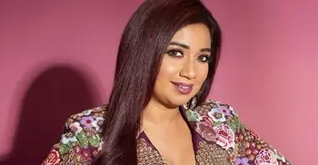 ডিজিটাল চাপ নিয়ে উদ্বিগ্ন শ্রেয়া, তুললেন শিল্পীদের সমস্যা