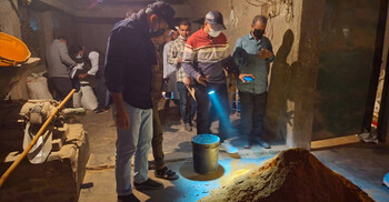 রঙ, ধানের কুড়া-পচা মরিচ দিয়ে মসলা তৈরি, লাখ টাকা জরিমানা