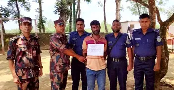 শেরপুর সীমান্তে মানবপাচার চক্রের ‘মূল হোতা’ ফারুক গ্রেফতার