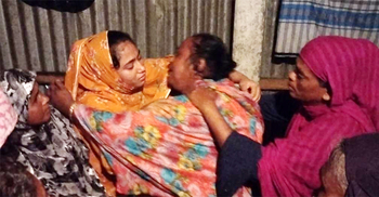 চকে গরু আনতে গিয়ে বজ্রপাতে প্রাণ গেলো যুবকের