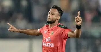 শরিফুলের তোপে শুরুতেই চাপে নিউজিল্যান্ড