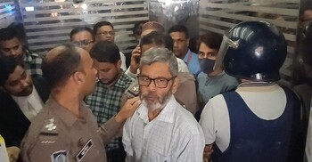 সাংবাদিক শওকত মাহমুদ আরও এক মামলায় গ্রেফতার