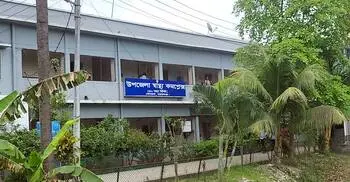 রোগী থেকে হাসপাতাল দালালের দৌরাত্ম্যে সবাই অসহায়