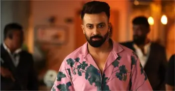 বিদেশি নায়িকার সঙ্গে শাকিবের সিনেমা মুক্তি পাচ্ছে ওটিটিতে