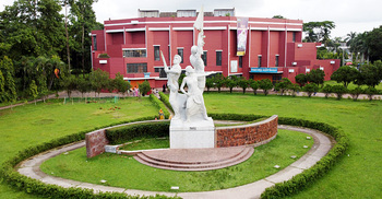 বাকৃবিতে মাসে সাড়ে ২৬ লাখ টাকার সিগারেট বিক্রি!