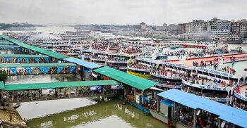 ঘন কুয়াশায় আজও সন্ধ্যা থেকে লঞ্চ চলাচল বন্ধ