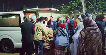 বিকাশের এজেন্টকে কুপিয়ে টাকা ছিনতাই, চিনে ফেলায় শরীরে আগুন