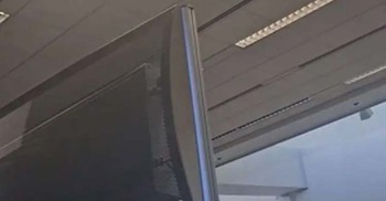 বিমানবন্দরের সাউন্ড সিস্টেম হ্যাক, ফিলিস্তিনিদের মুক্তির বার্তা প্রচার