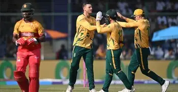 শতভাগ জয় নিয়ে সেমিফাইনালে দক্ষিণ আফ্রিকা