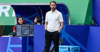 পদত্যাগের ঘোষণা দিলেন ইংল্যান্ডের কোচ সাউথগেট