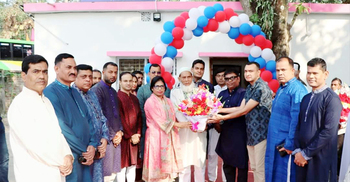 নড়াইল ট্রাফিক বিভাগের নতুন ভবন উদ্বোধন এসপির