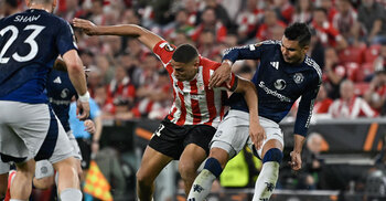 Man Utd seize control of Europa League semi against 10-man Bilbao