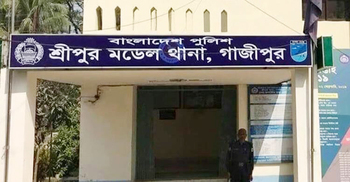 গাজীপুর সাফারি পার্কে গভীর রাতে অনুপ্রবেশকারীদের থানায় সোপর্দ